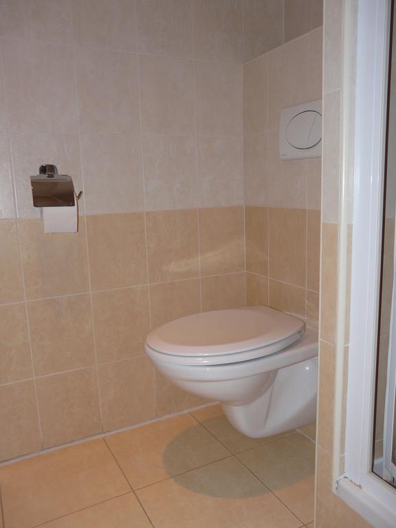 Hotel Ondras Zlín Room photo